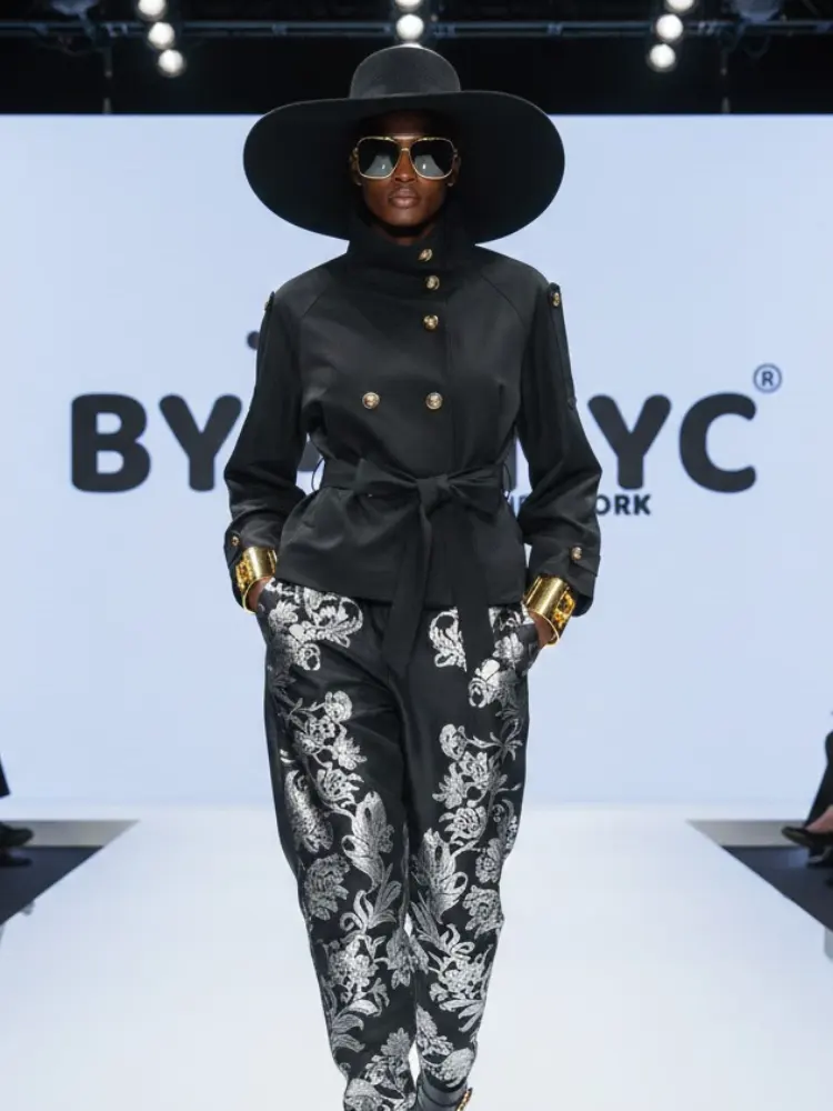 Women's Jacket BROADWAY Prêt-à-Porter Colecction BYMANYC ® New York by BYMANYC ® New York
