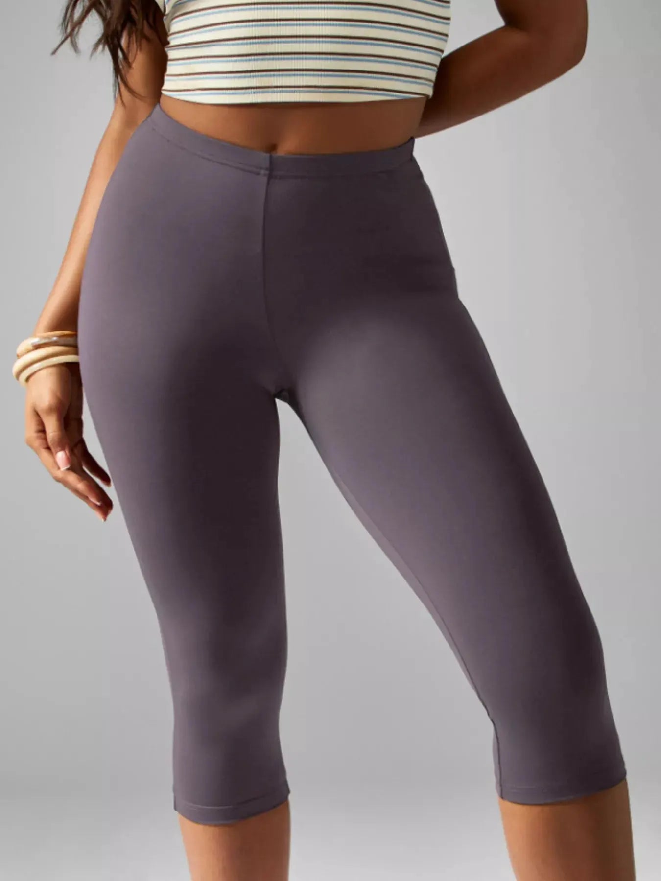 High-Waisted Active Capri Leggings by Trendsi