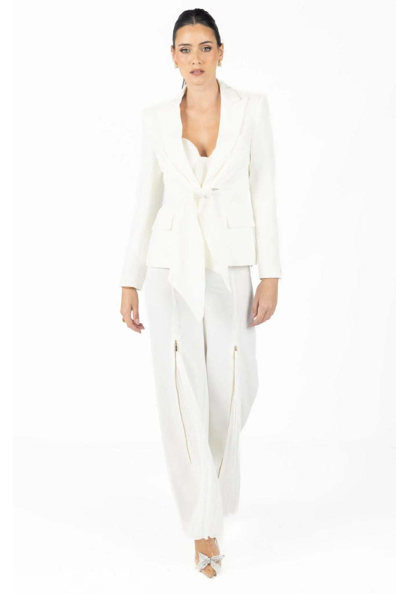 Alana White Pleated Pants by Akalia