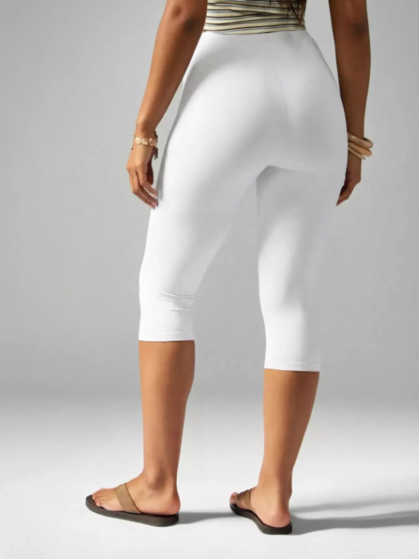 High-Waisted Active Capri Leggings by Trendsi