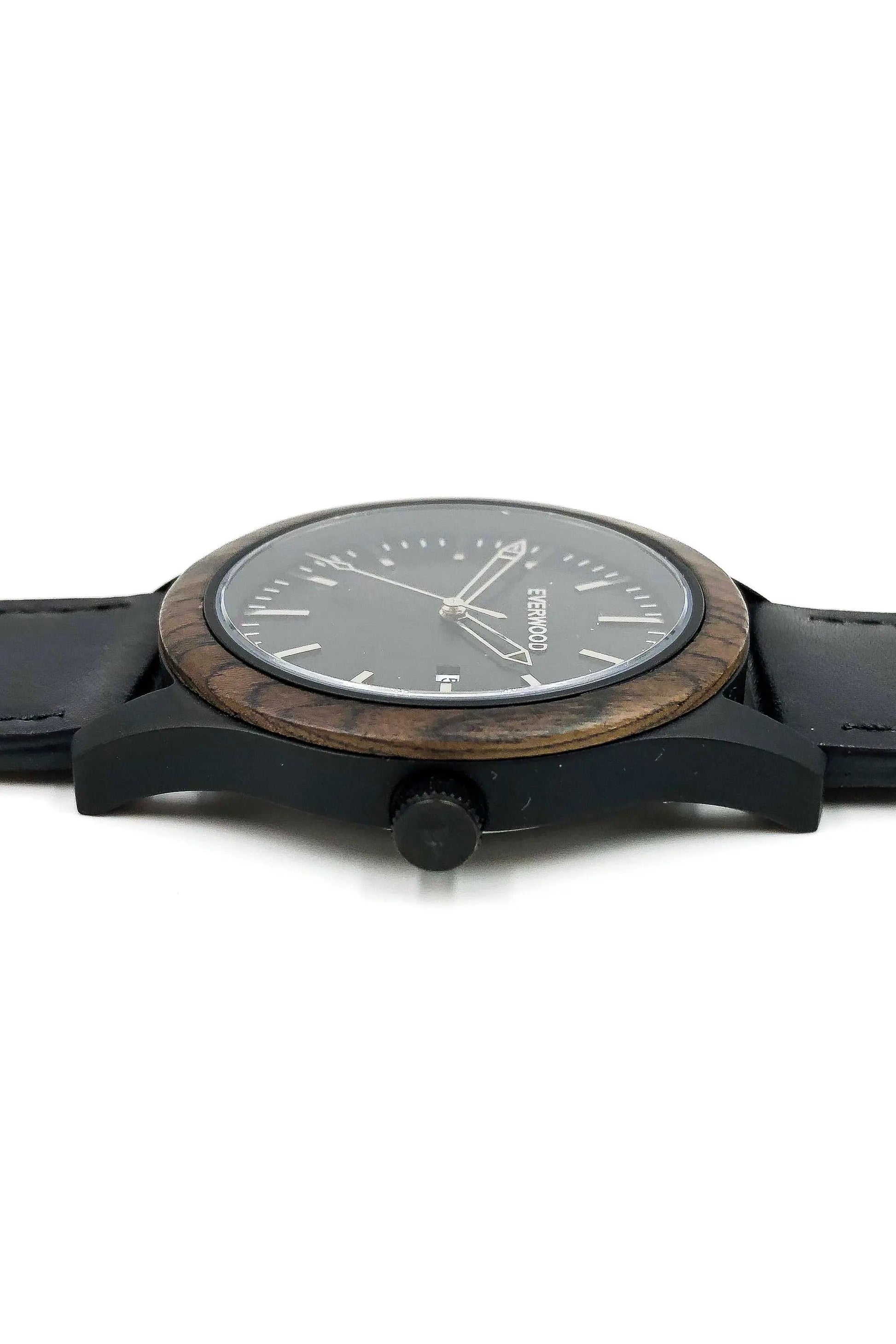 Inverness Walnut by Everwood Original