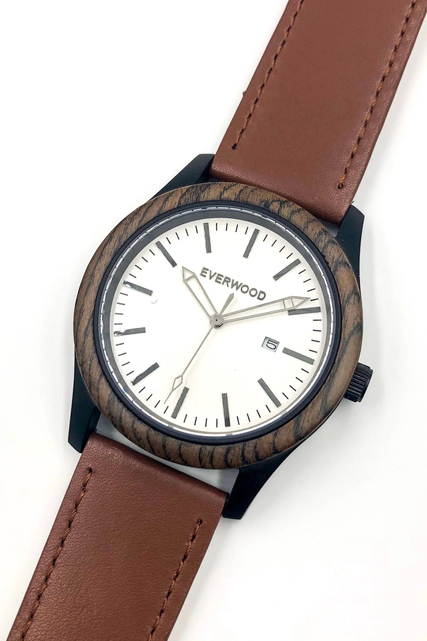 Inverness Walnut by Everwood Original