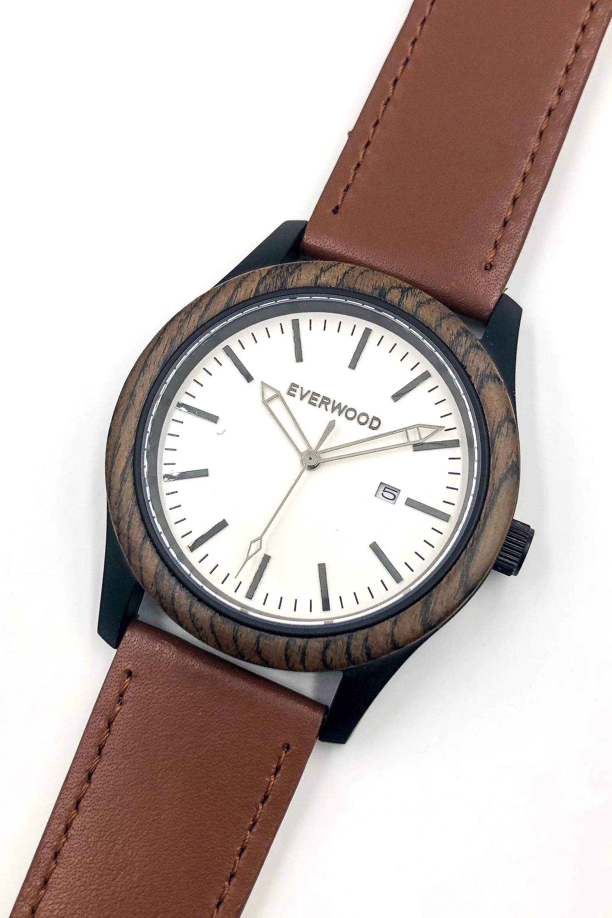 Inverness Walnut by Everwood Original