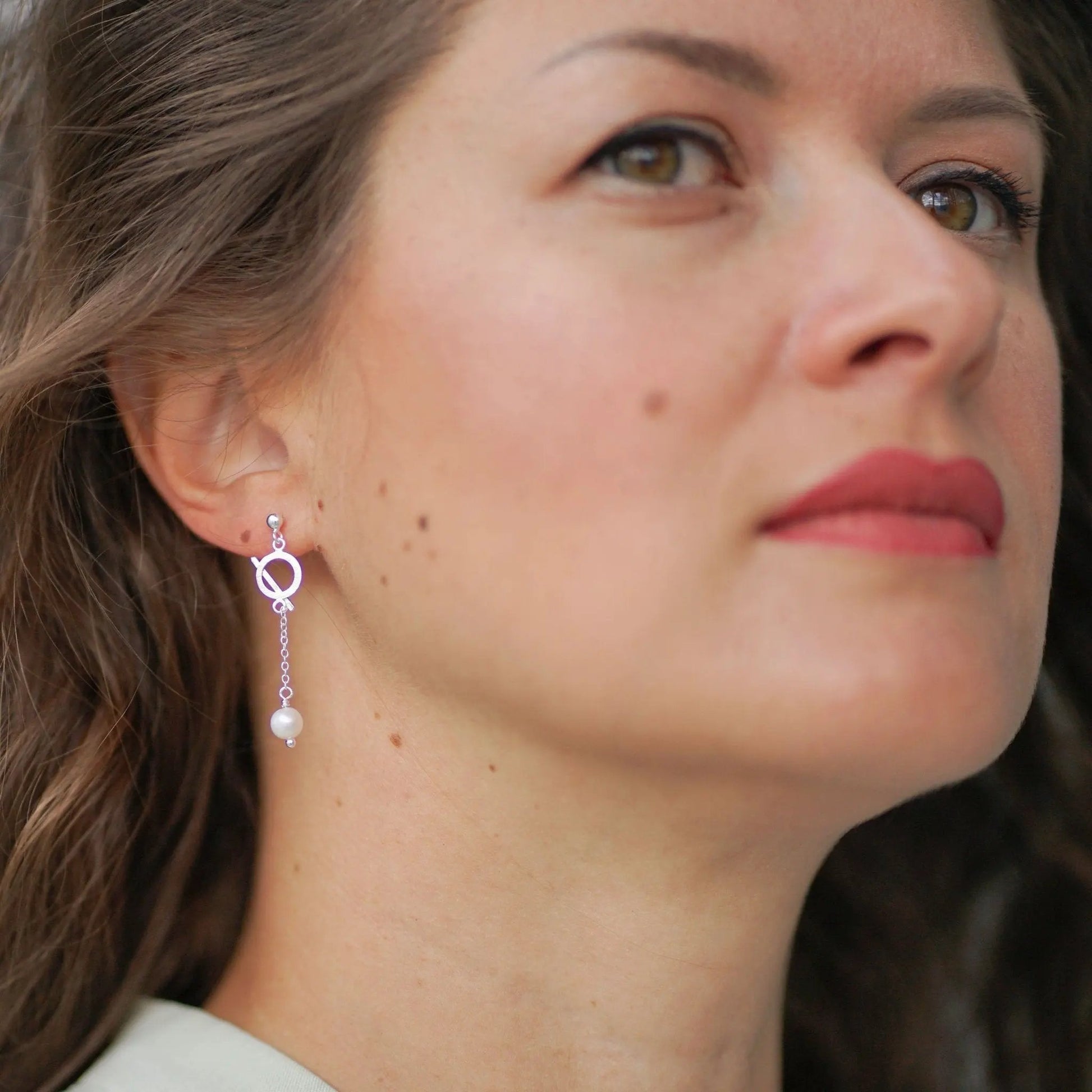 Earrings Air Asymmetrical - Gold Plated Modern Design by La Moda Me
