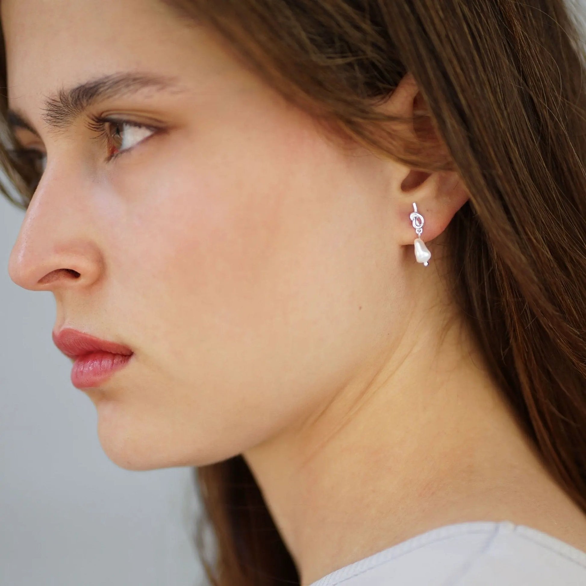 Earrings Arisa - Gold Plated Elegant Earrings by La Moda Me
