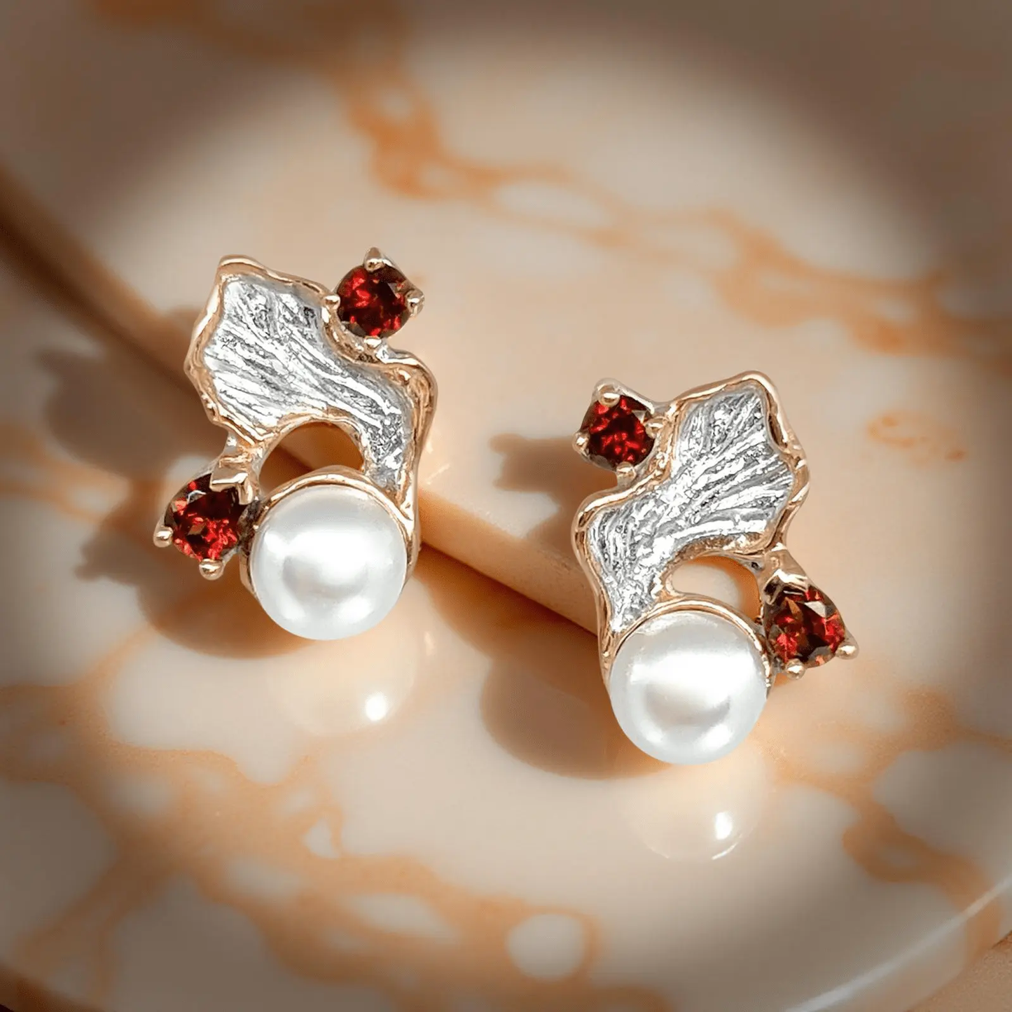 Earrings Fiamma - Sterling Silver Flame Design Earrings by La Moda Me