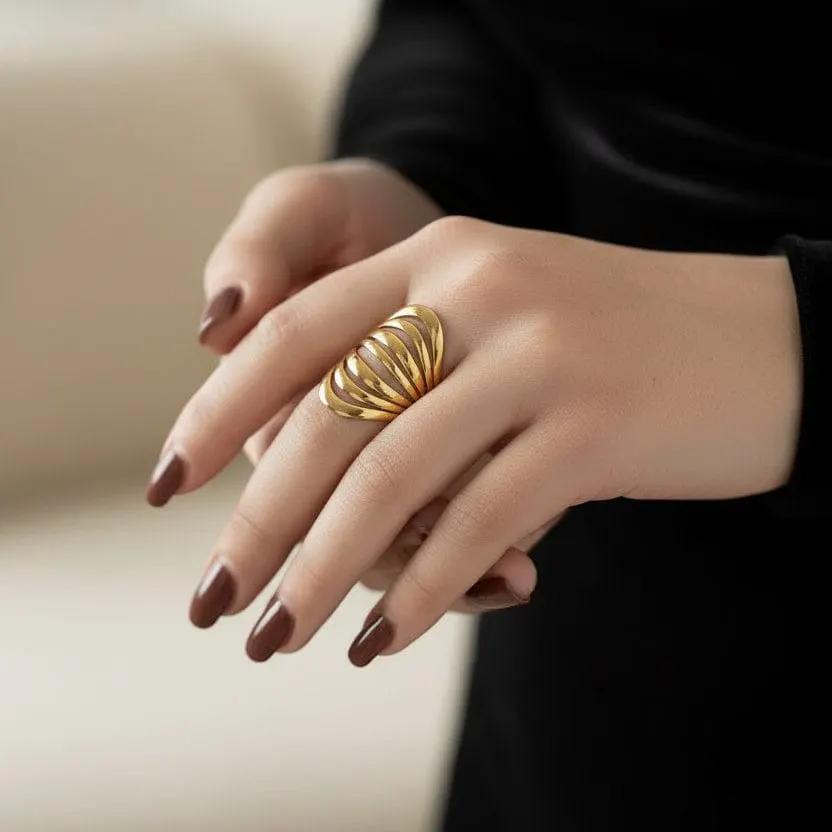 Cher - Open Design Gold Ring by La Moda Me