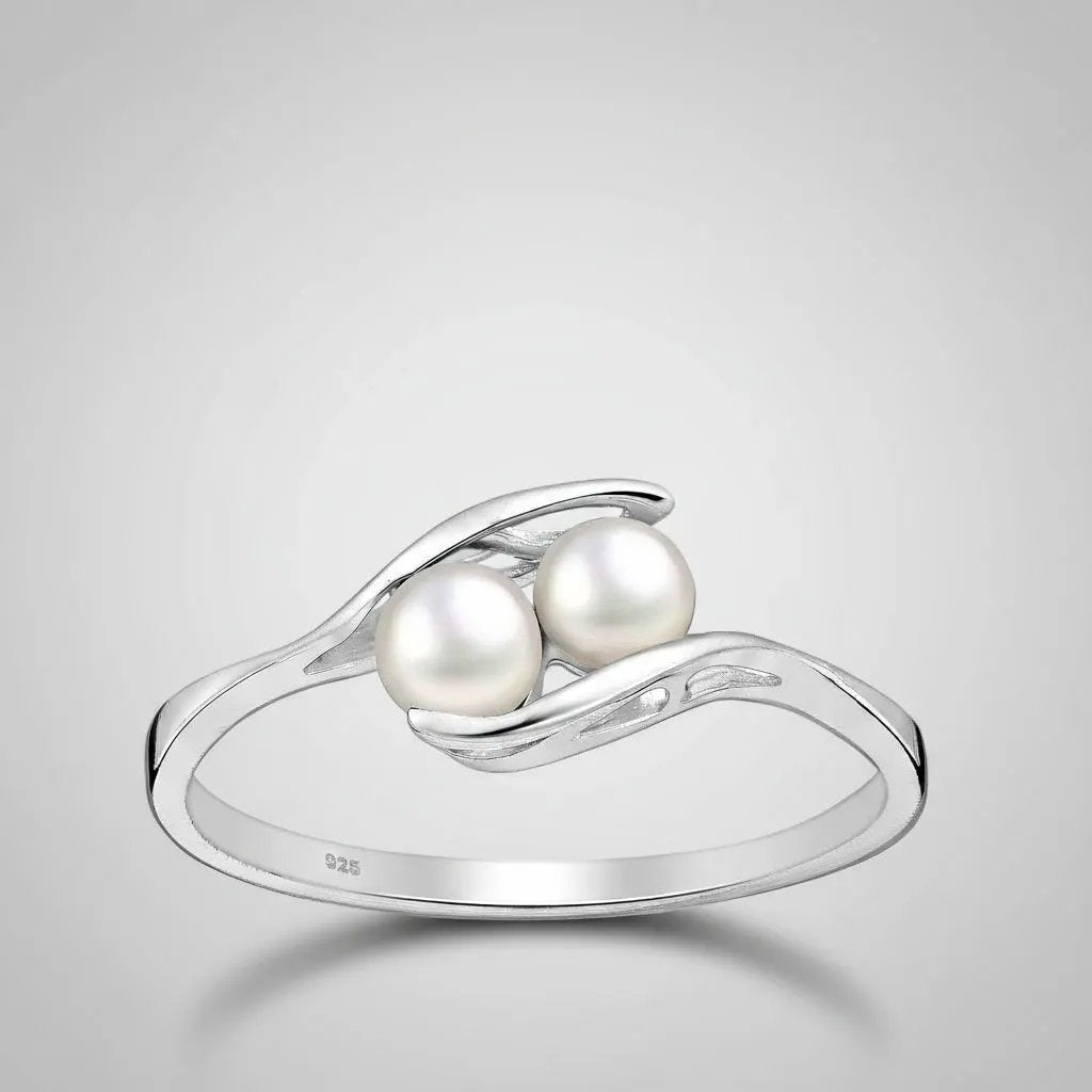 Ring Peace - Sterling Silver Minimalist Peace Symbol Ring by La Moda Me