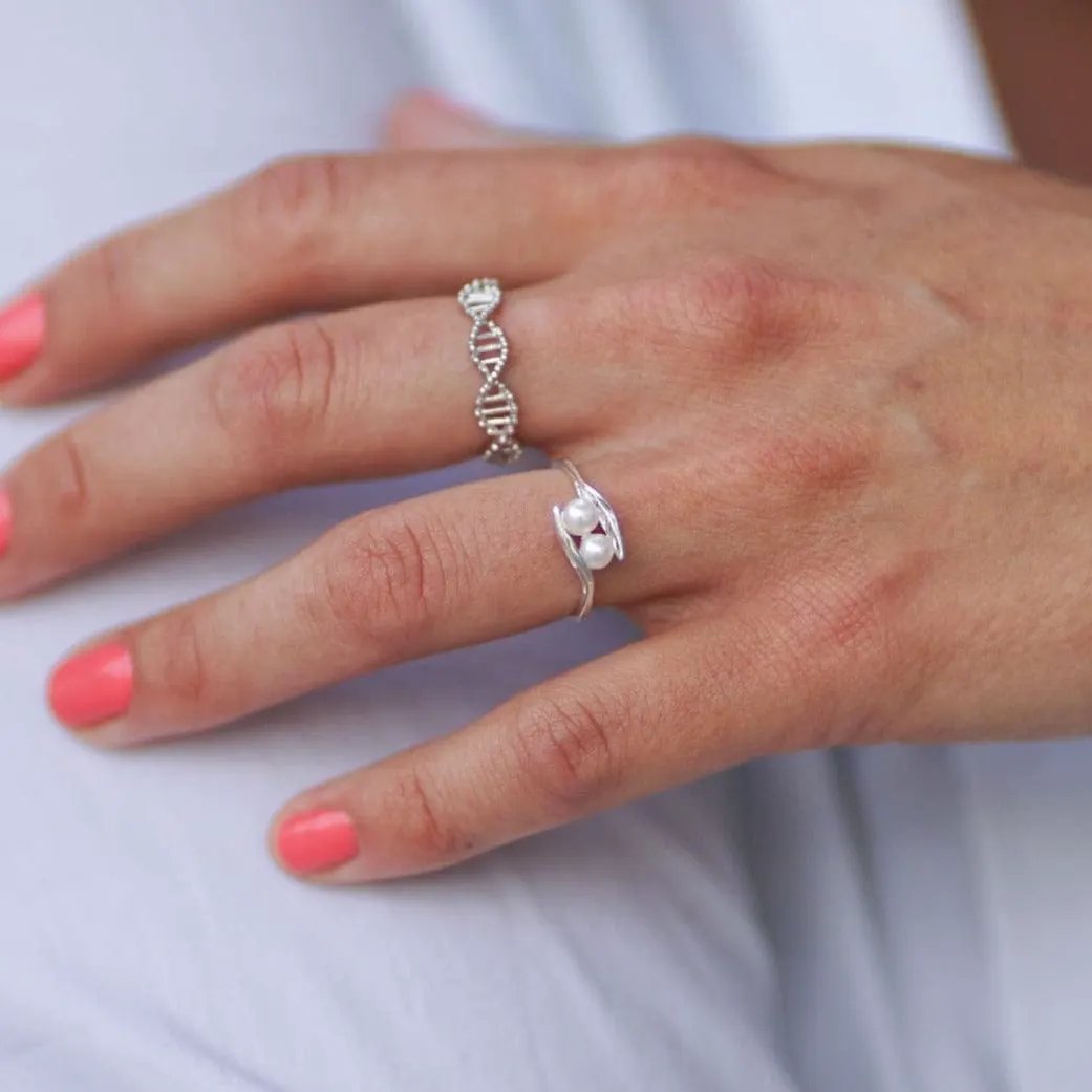 Ring Peace - Sterling Silver Minimalist Peace Symbol Ring by La Moda Me