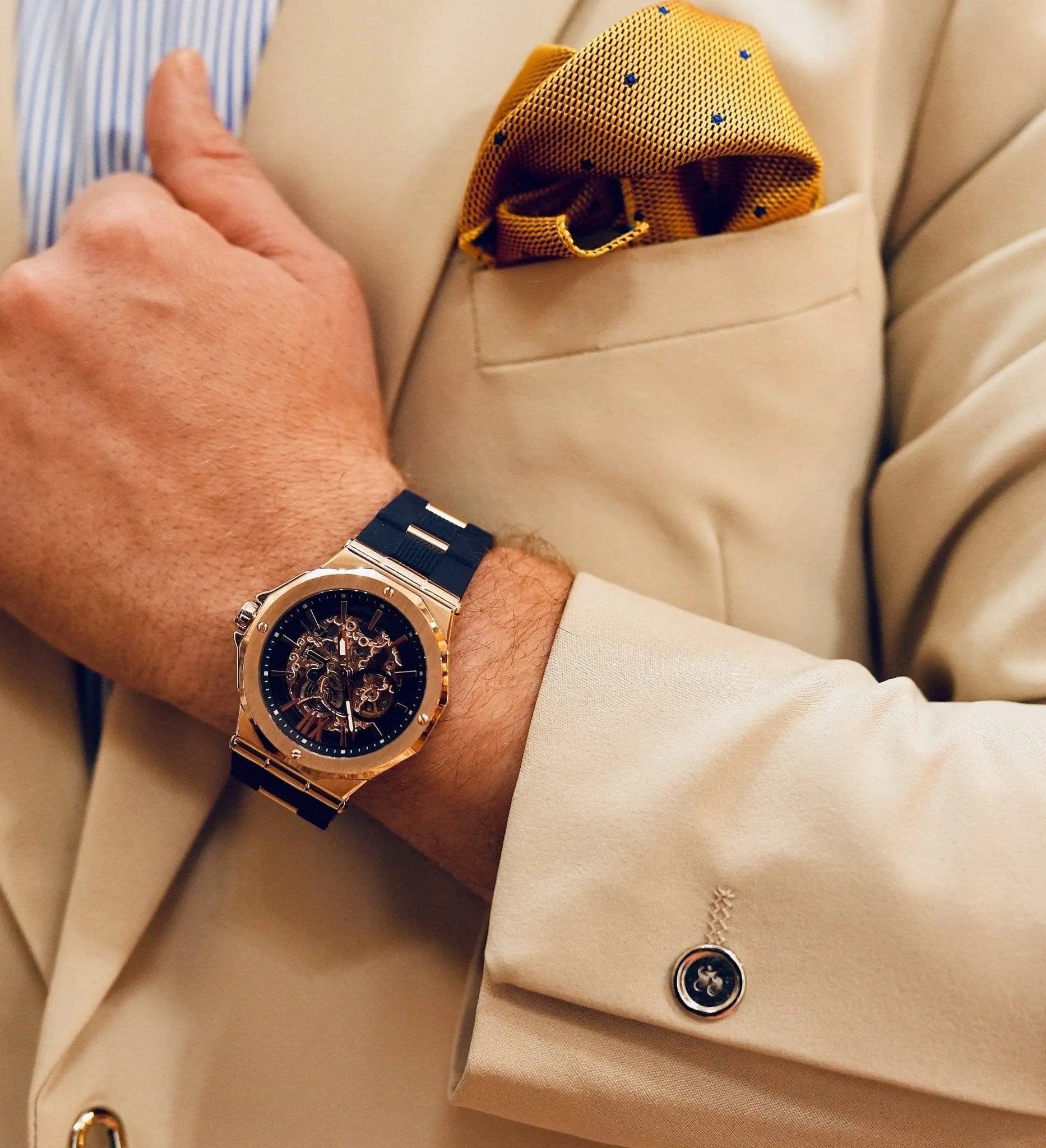 Blue Mirage of the Gulf Watch - Premium Luxury Timepiece by La Moda Me