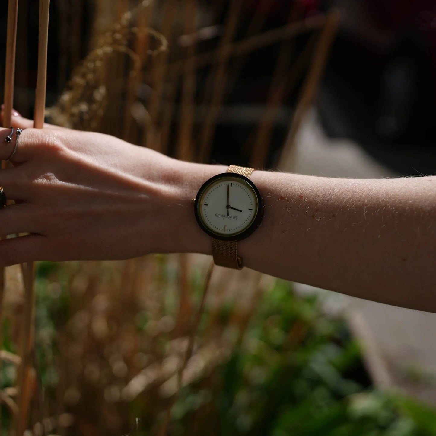 Watch Lumin Rosegold - Eco-Friendly Minimalist Round Timepiece by La Moda Me