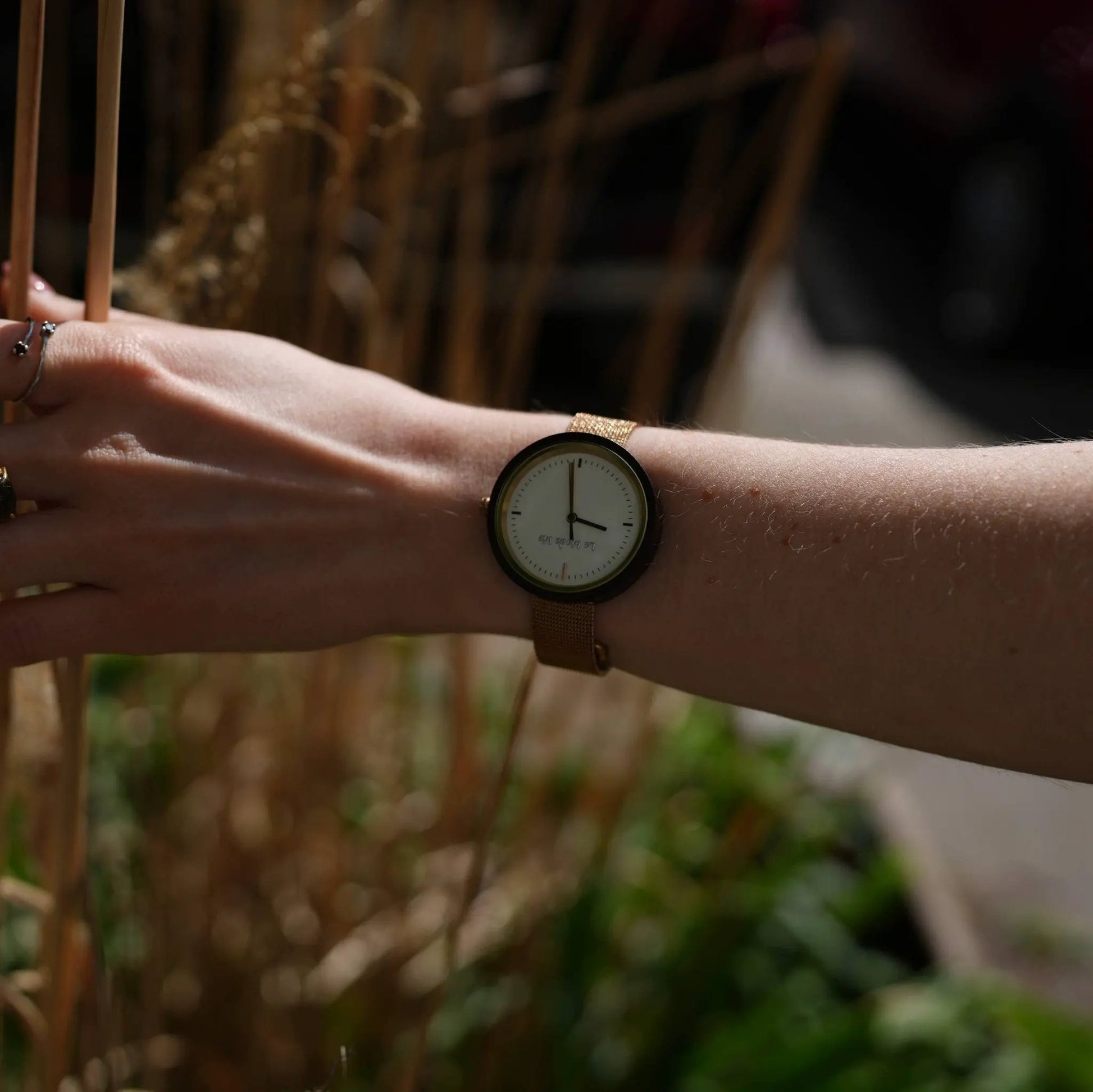 Watch Lumin Rosegold - Eco-Friendly Minimalist Round Timepiece by La Moda Me