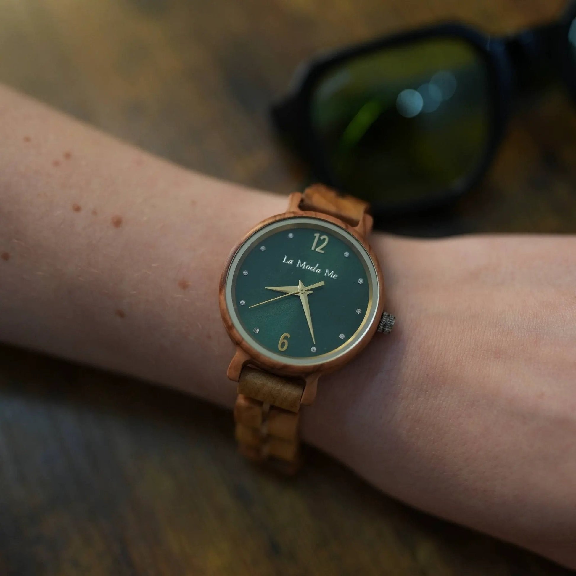 Watch Viridis Olivewood Green - Eco-Friendly Elegant Timepiece by La Moda Me