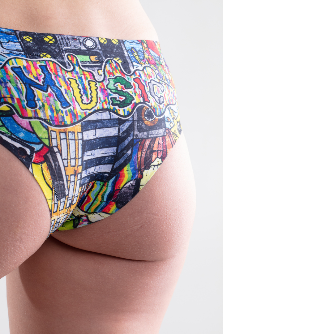Memème Women’s Ultra-Comfortable GRAFFITI - Pug - Panties | Breathable Cotton Crotch, Stretchy Fit, No Elastic Bands by Mememe