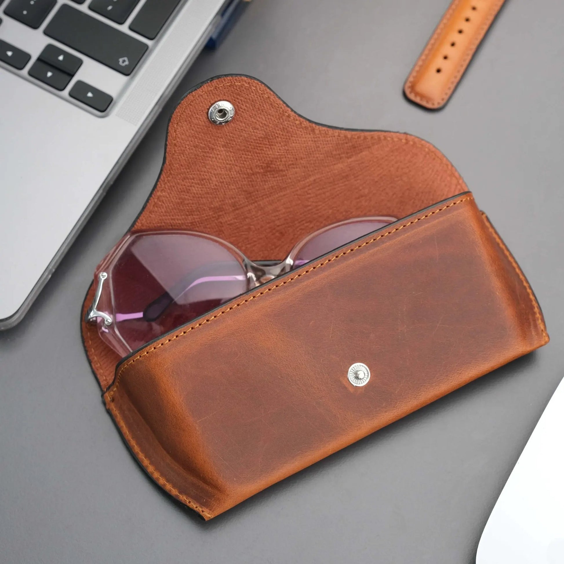 Rochester Full-Grain Leather Eyeglass Case by TORONATA