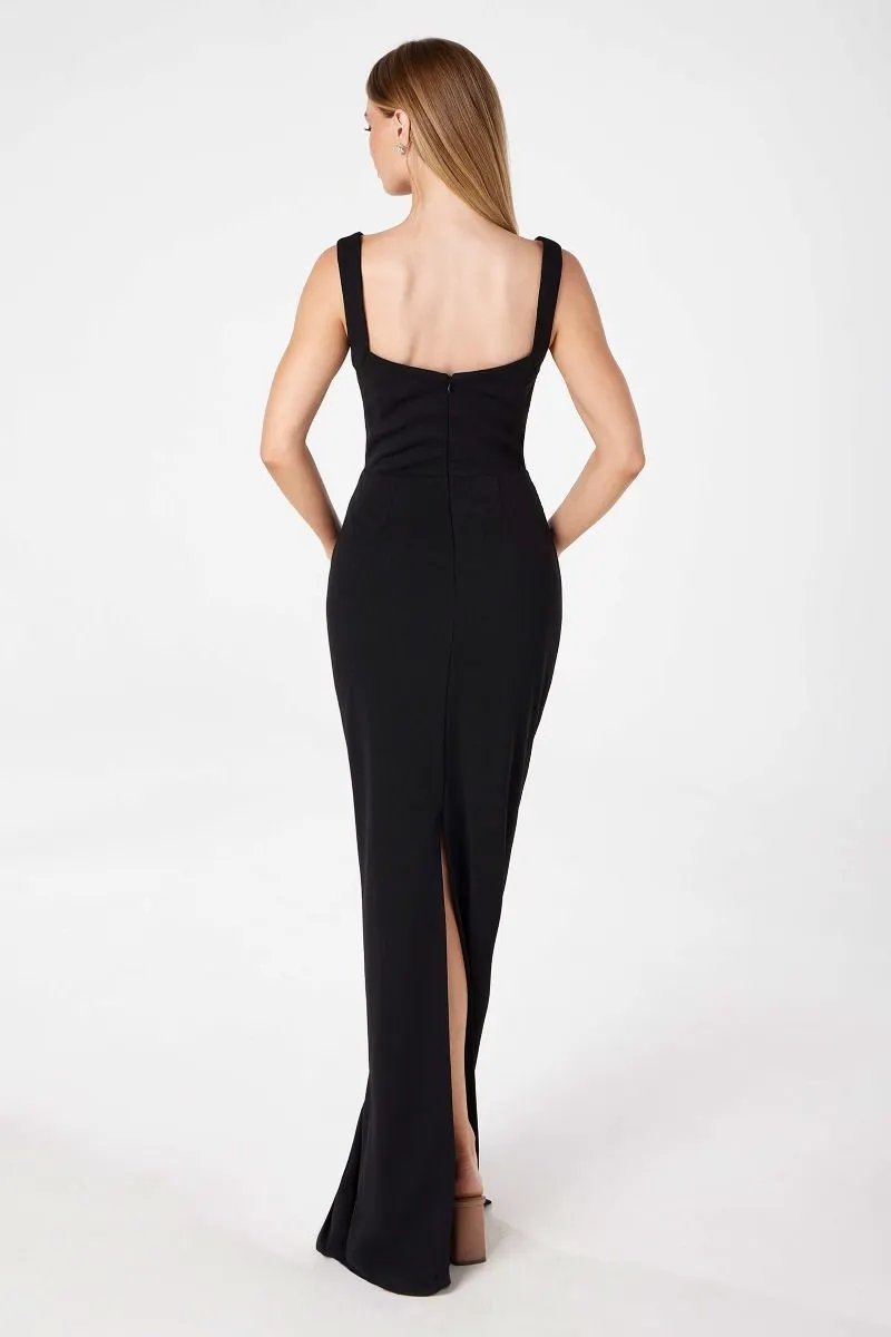 Mermaid dress with square neckline, straps and square back by Tux-USA