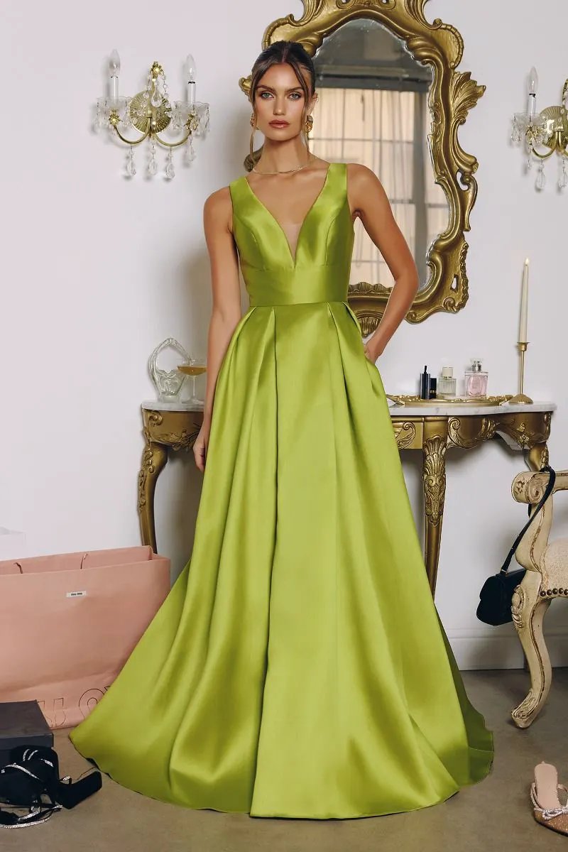 A-line dress with deep V-neck by Partner Label