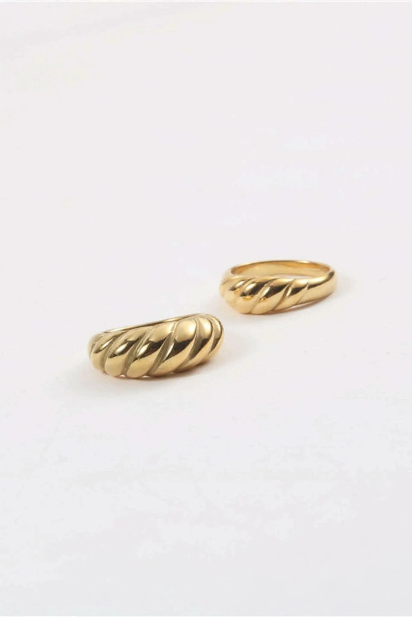 Waterproof 18K Gold-Plated Croissant Ring by Akalia