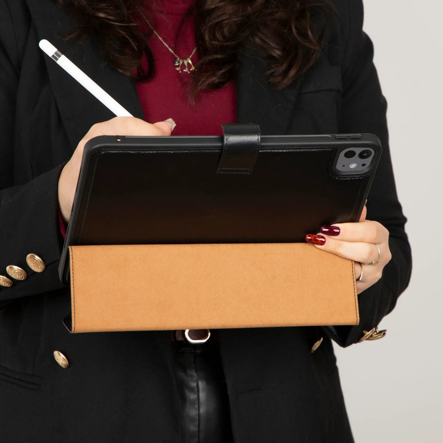 Worland Leather Case for iPad Pro 11-inch (M4) by TORONATA