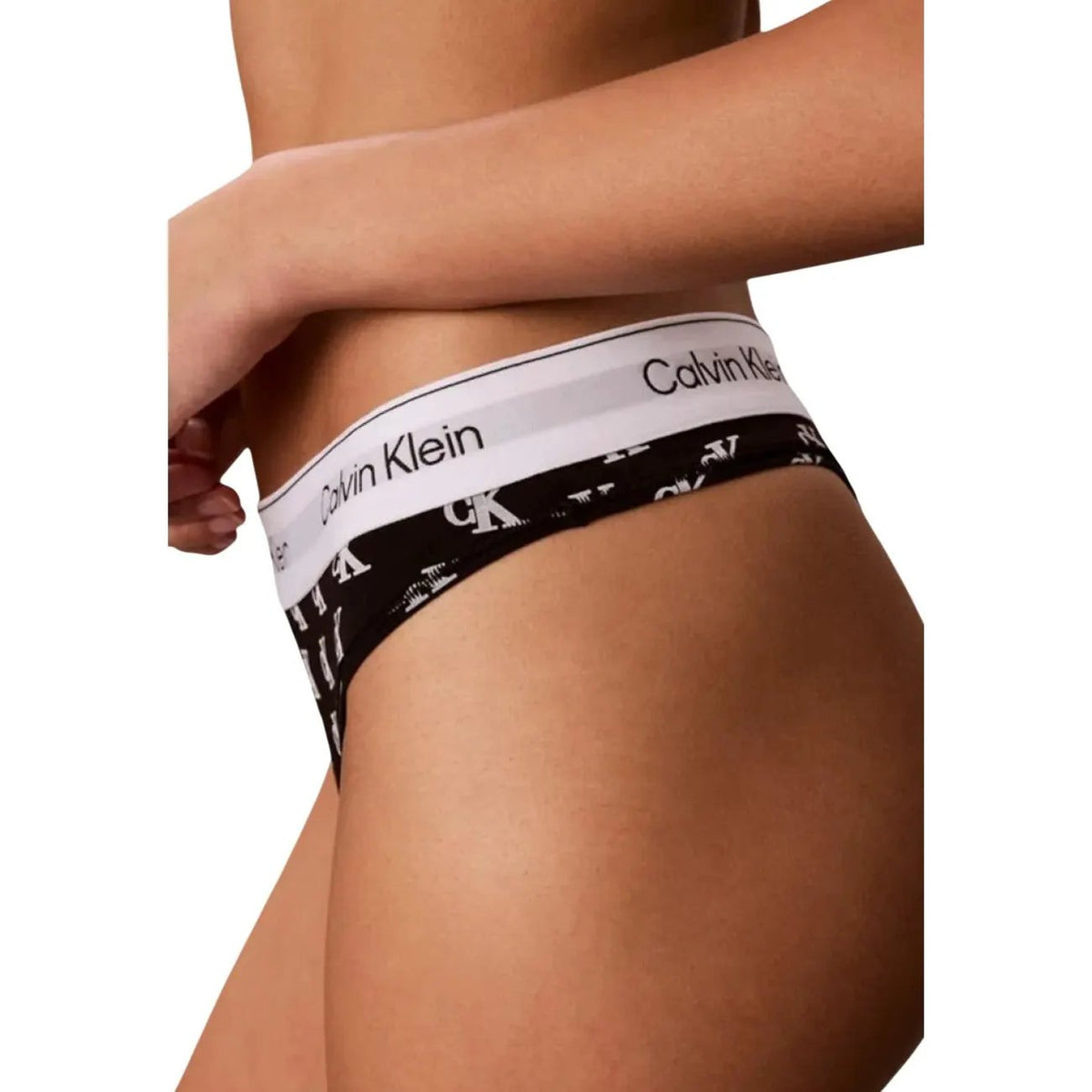Calvin Klein Underwear Women's Black Thong