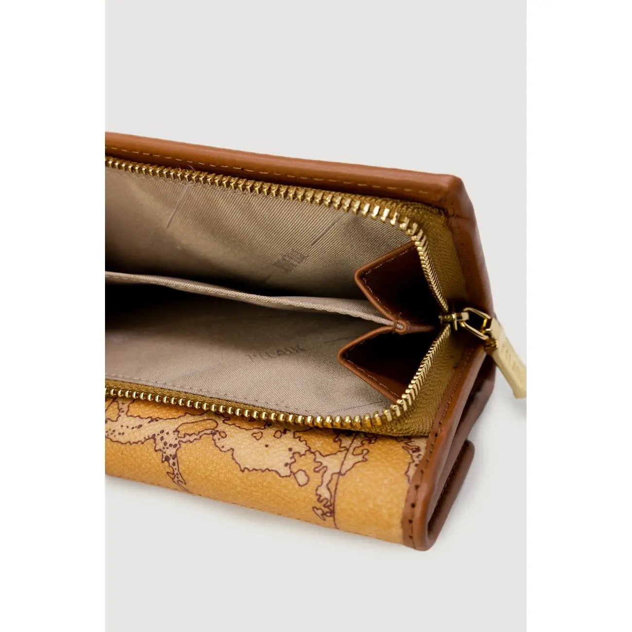 Alviero Martini Prima Classe - Alviero Martini Prima Classe Women Wallet by Alviero Martini Prima Classe