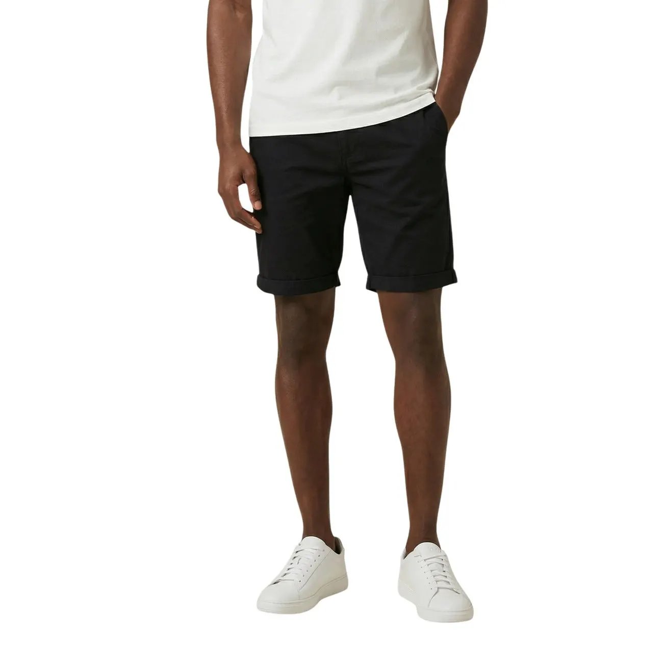 Tommy Hilfiger Jeans - Tommy Hilfiger Jeans Men Shorts by Tommy Hilfiger Jeans