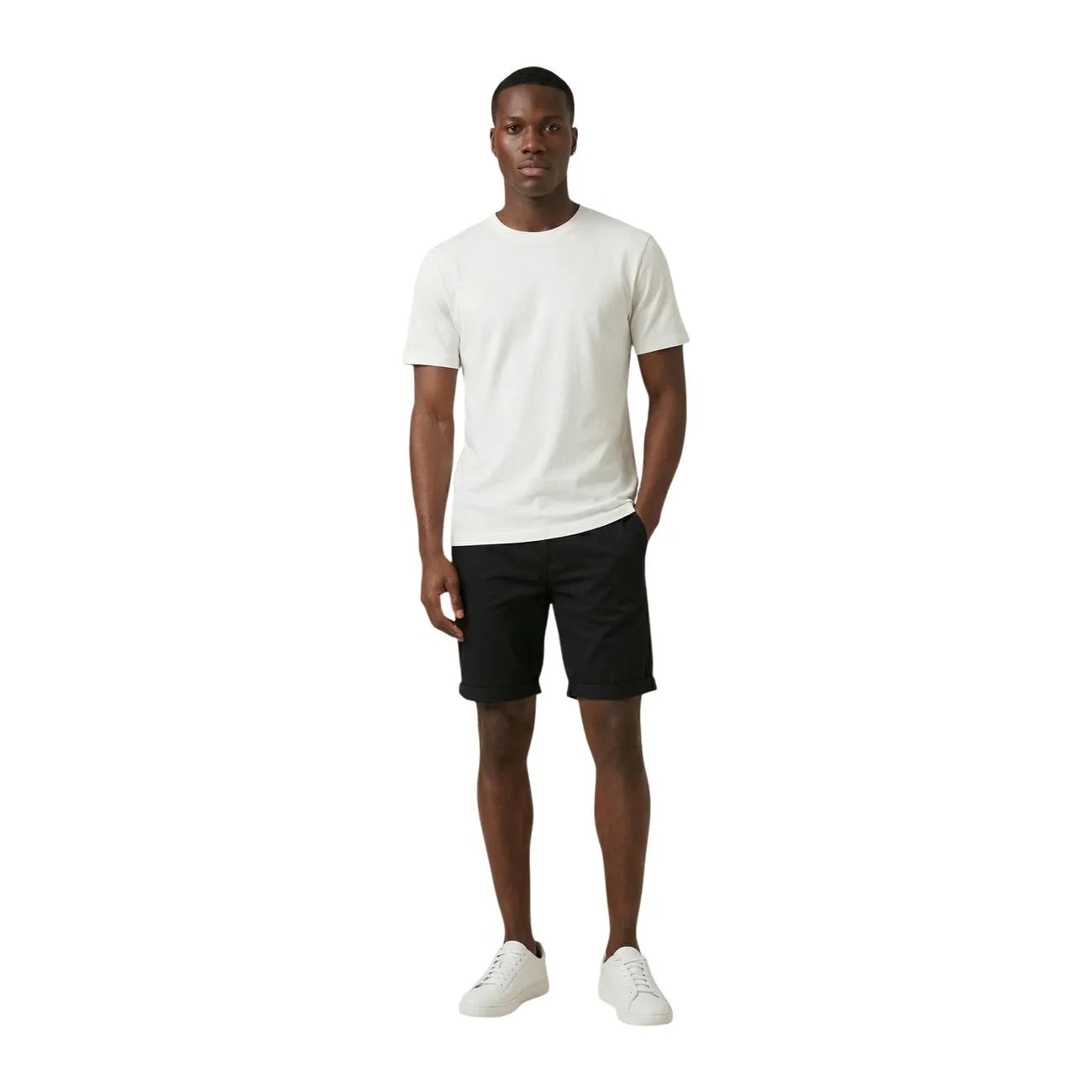 Tommy Hilfiger Jeans - Tommy Hilfiger Jeans Men Shorts by Tommy Hilfiger Jeans