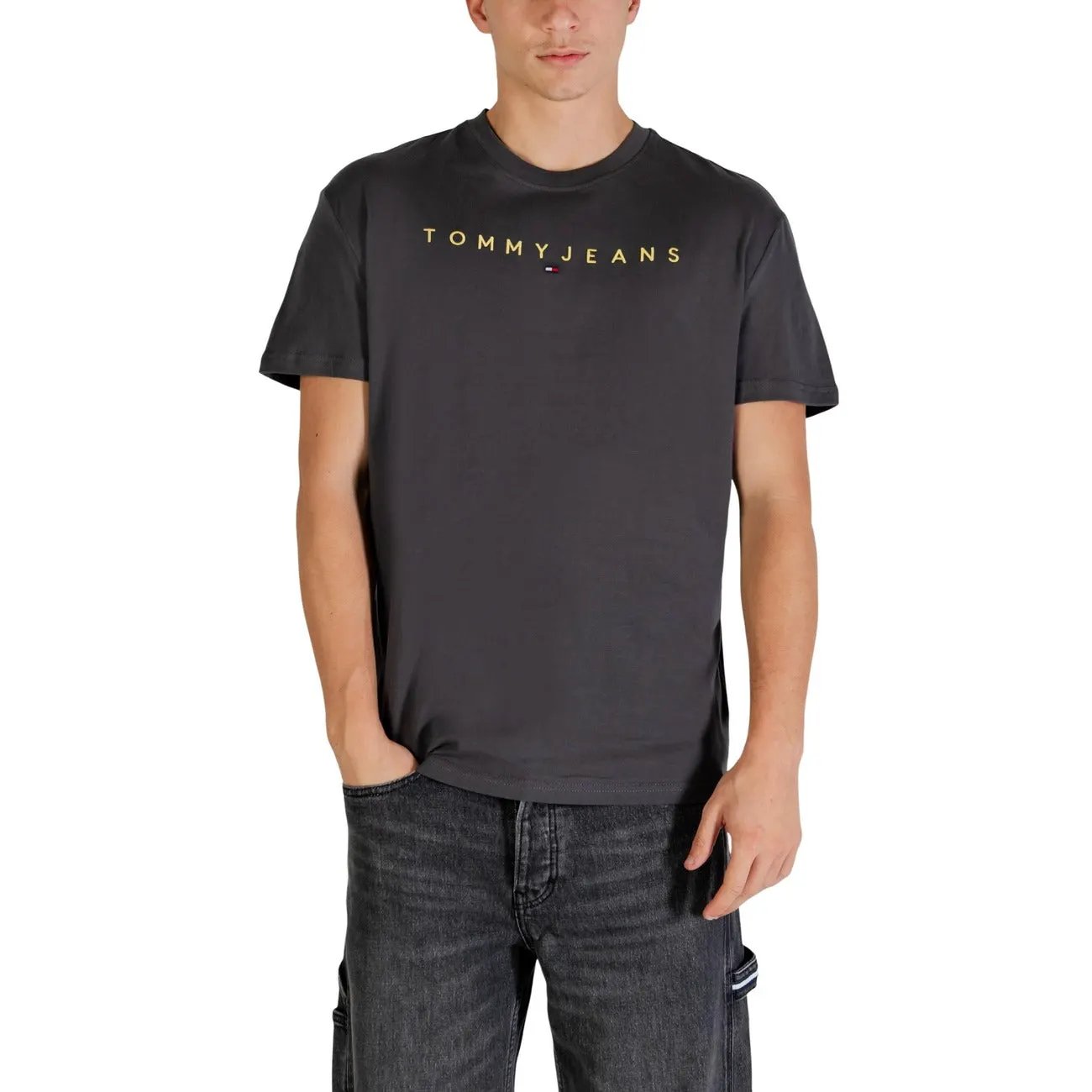 Tommy Hilfiger Jeans - Tommy Hilfiger Jeans Men T-Shirt by Tommy Hilfiger Jeans