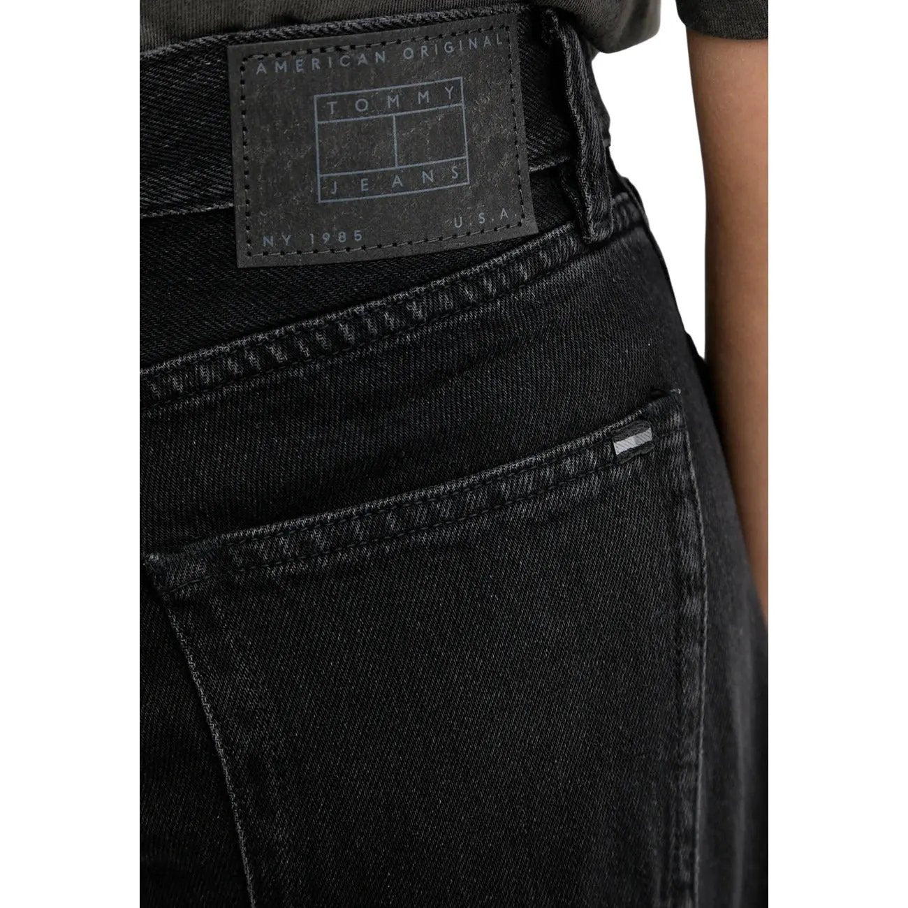 Tommy Hilfiger Jeans - Tommy Hilfiger Jeans Women Jeans by Tommy Hilfiger Jeans