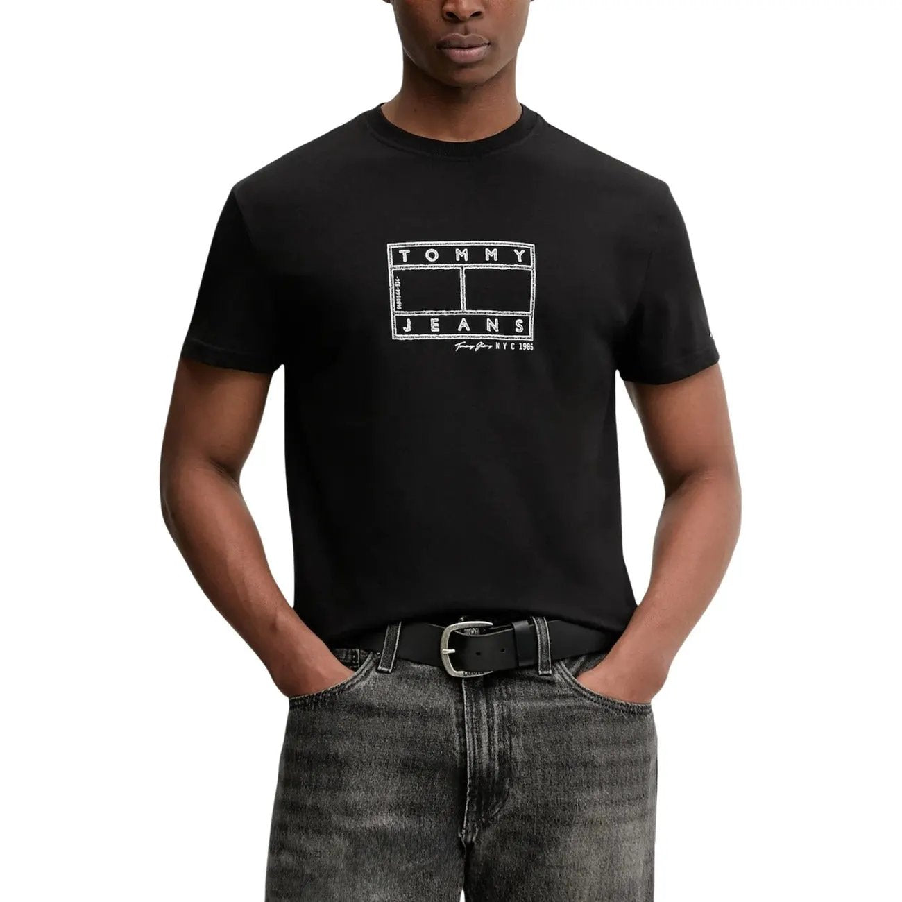 Tommy Hilfiger Jeans - Tommy Hilfiger Jeans Men T-Shirt by Tommy Hilfiger Jeans