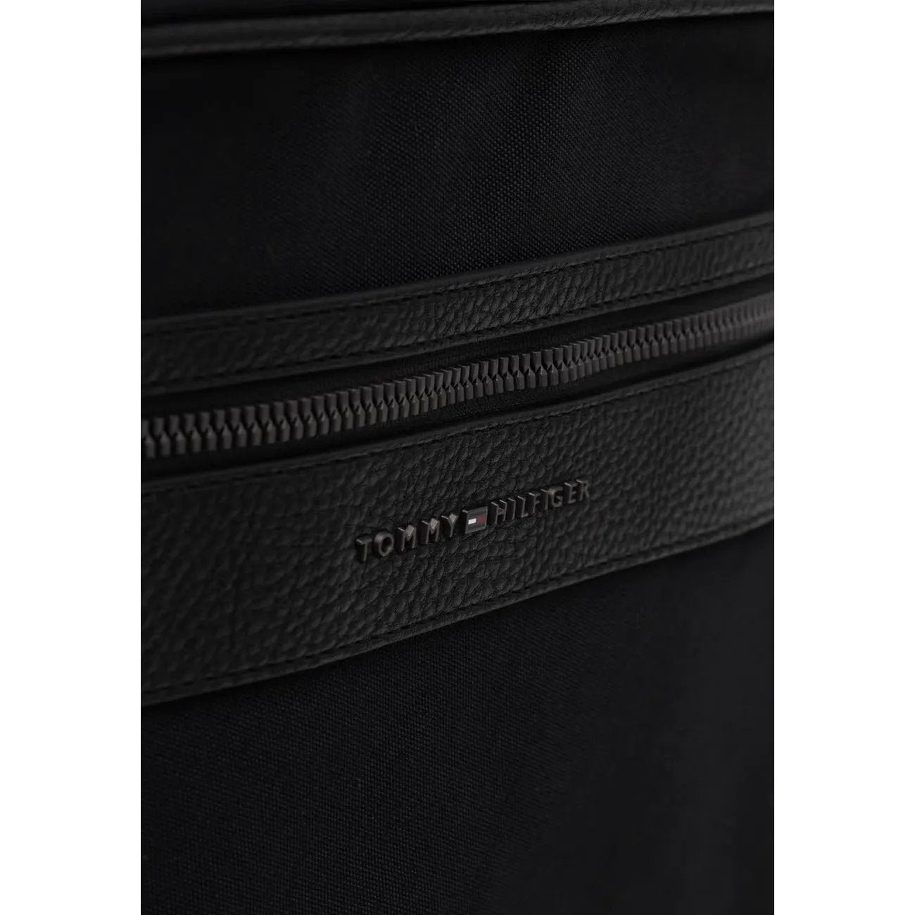 Tommy Hilfiger - Tommy Hilfiger Men Bag by Tommy Hilfiger