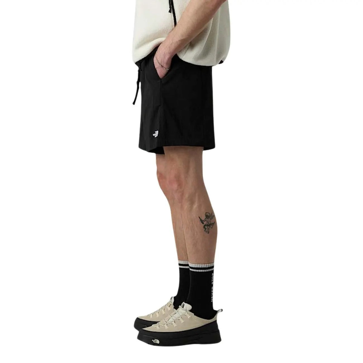 The North Face Men's Black Shorts NF0A8BHV