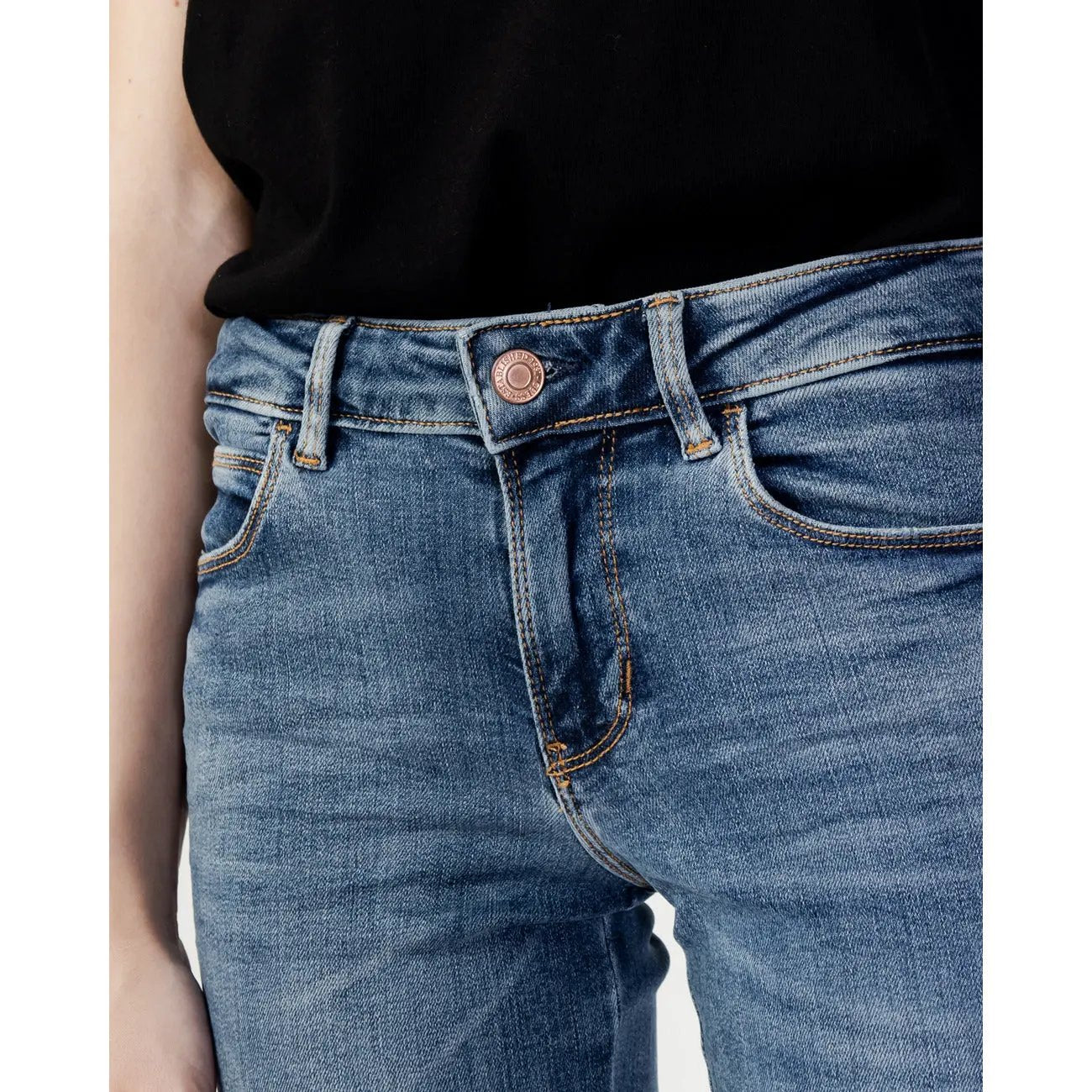 Guess - Guess Women Jeans by Guess