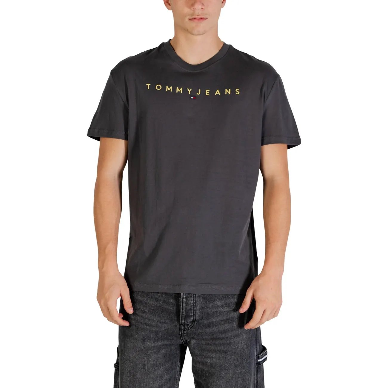 Tommy Hilfiger Jeans - Tommy Hilfiger Jeans Men T-Shirt by Tommy Hilfiger Jeans