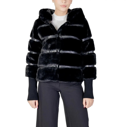 Choral Women's Black Hooded Jacket