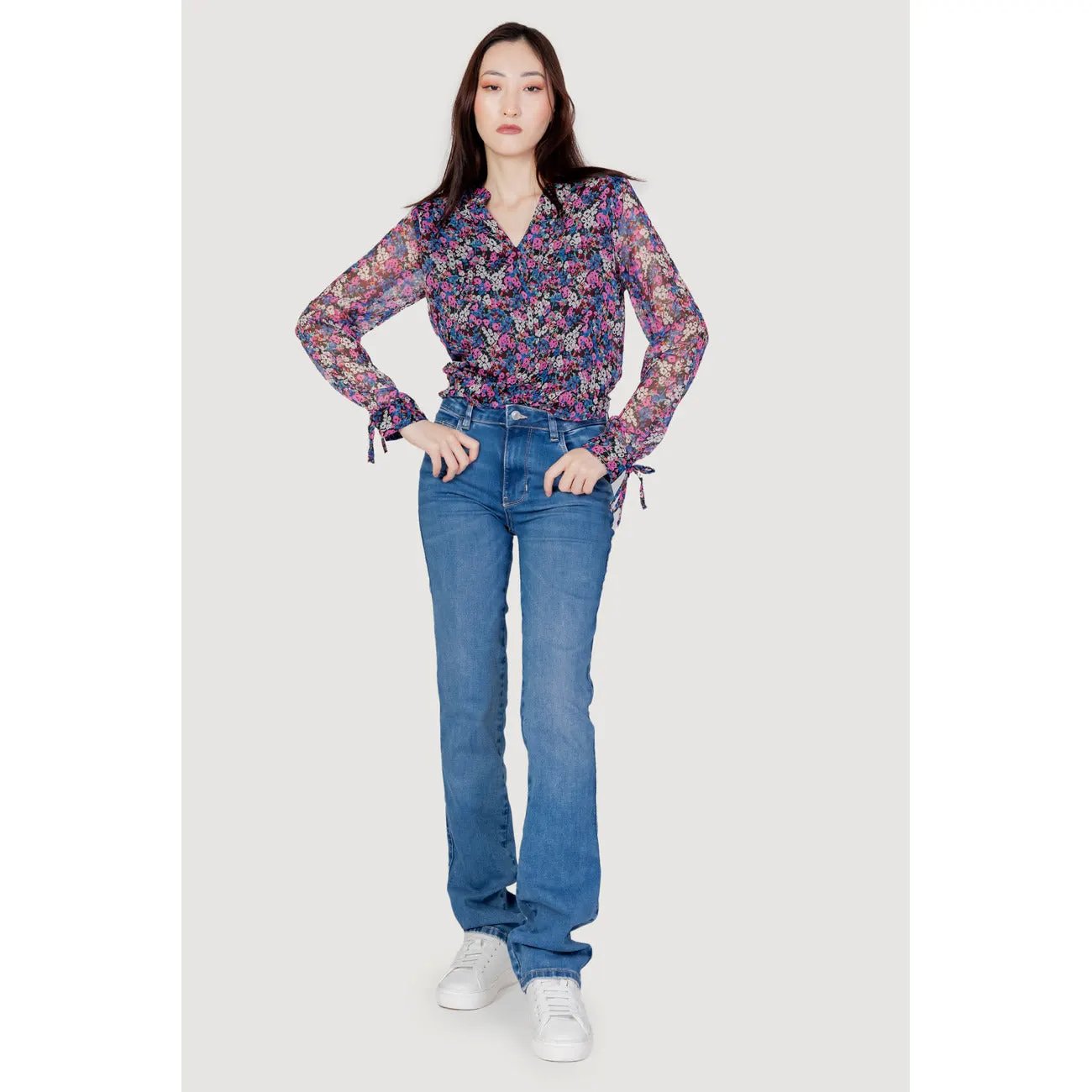 Guess - Guess Women Jeans by Guess